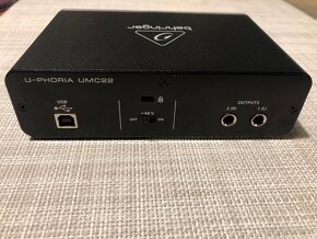 Behringer UMC22 U-Phoria - 2