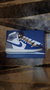 Air Jordan 1 Retro High OG "True Blue" - 2