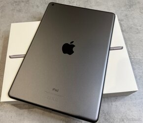 Apple iPad 2021 10.2-inch iPad Wi-Fi 64GB - Vesmírne šedý - 2