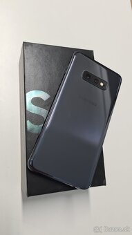 Samsung galaxy s10e - 2