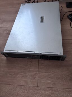 HP Proliant DL380 G5 - 2