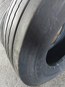 Pneu 385/65R22,5 - 2