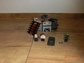 Lego Star Wars Carbon-Freezing Chamber - 2