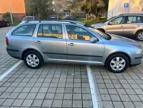 Škoda Octavia Combi 2.0 TDI Elegance - 2