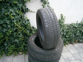 Predám 4x celoročné pneu Kleber 235/60 R18 107VXL - 2