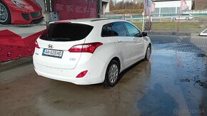 Hyundai i30 cw - 2