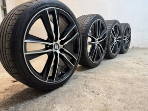 Orig alu Seat R19 5x112 + letné pneu 235/35 R19 - 2