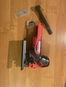 MILWAUKEE M18 FUEL PRIAMOČIARA PÍLA - 2