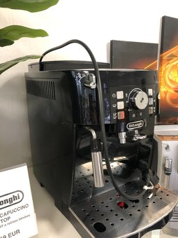 DELONGHI 22.110 Magnifica  s ročnou zárukou - 2