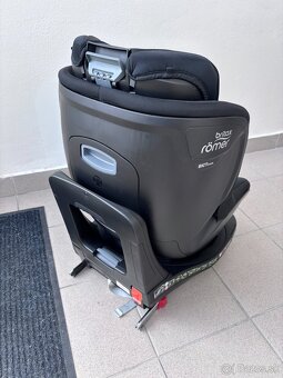 Britax Romer M I-size cierna 61-105cm do 20kg - 2