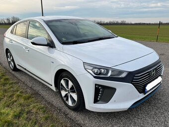 Hyundai Ioniq 1.6 PHEV Style 2017 - v top stave - 2