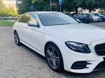 Mercedes Benz E220D-143kw.r.v.2019-AMG - 2