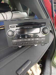 Originálne rádio Honda CR-V 2007 - 2