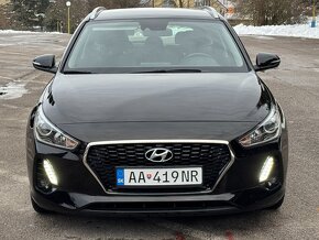 i30 1.4 T-GDi 103kw benzin,71tis.km 1.majitel - 2