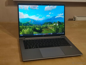 HP ZBook Firefly 14 G10 - 2