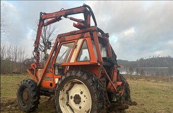 Traktor Fiat 680 s hydr. ruk a drapakom rv:1980 4x4 - 2