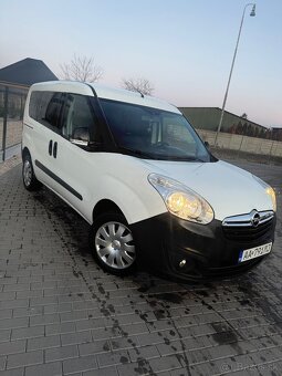 Opel Combo 1.4 2018 - 2