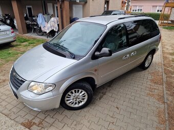 Chrysler Voyager 2.8 CRD LX A/T 150k 7-Miestne (diesel) - 2