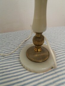 Funkčná lampa ,noha onyx +mosadz cena 60€ - 2