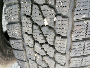 195 /70r15 C pneumatiky  zimné - 2