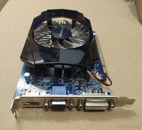 Gigabyte nVidia GeForce GT 220 - 1GB - 2