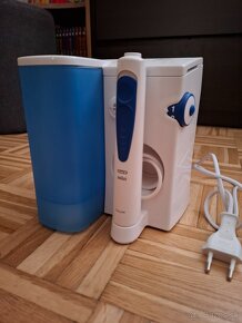 Oral-B ústna sprcha - 2