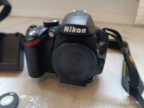 NIKON D 3200 - 2