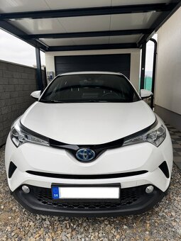 Toyota C-HR 1.8 hybrid Sport Active 2019, 64 355km - 2