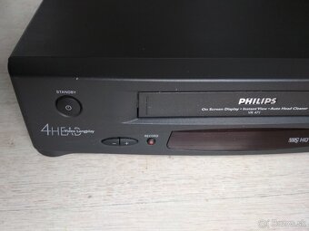 Videorekorder 4-hlavovy Philips VR471 - 2