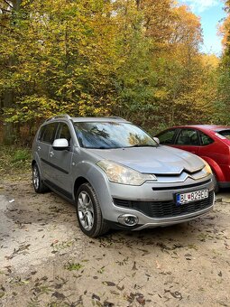 Citroen c-crosser 2.2, 4x4, 7miestne, ťažné - 2