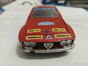 Bburago alfa romeo - 2