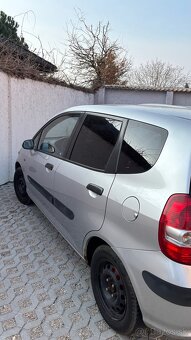 Predám Auto Honda jazz - 2