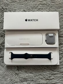 Apple Watch SE 3 44mm - 2