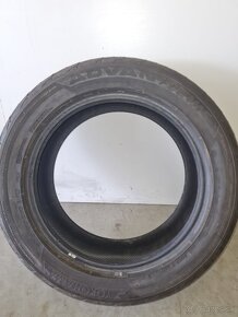 Predám pneu yokohama 205/55 r16 - 2