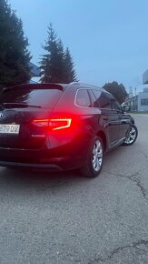 Skoda Superb 2.0 TDi 110kw Style A6 - 2