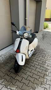 Vespa GTS 125 SUPERSPORT - 2