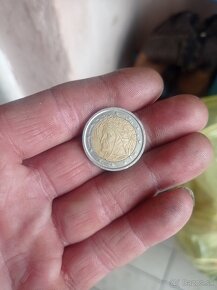 2€ - 2