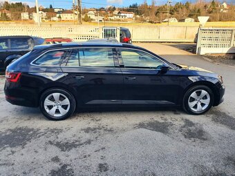 ŠKODA SUPERB COMBI 2.0 CRTDI 140KW DSG 4X4 - 2