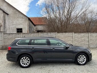 Volkswagen Passat Variant 2.0 TDI EVO Elegance DSG - 2