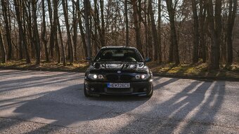 BMW E46 330Ci, 6 st. manuál, rok 2003, M-paket - 2