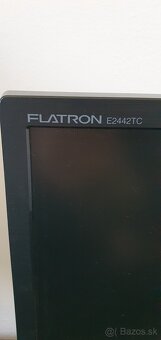 Predám monitor LG Flatron E2442TC - 2