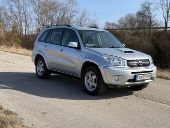 Toyota Rav4 2.0 D4D 4x4 - 2