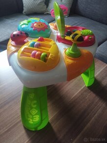 Interakt. stolík Carousel+kolotoč na postieľku Fisher-Price - 2