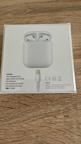 Apple AirPods 2.generácie - 2