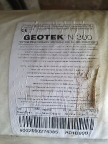 Geotextilia netkana Geotek N 300 - 2