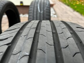 Predám pneu 215/55 R17 94V Continental ContiEcoContact 5 - 2