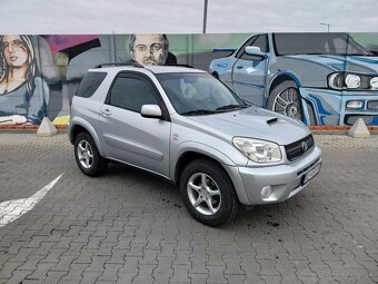 Predam toyota rav4 2.0 d4d 85kw M5 Rok2004 3dv Ťažné - 2