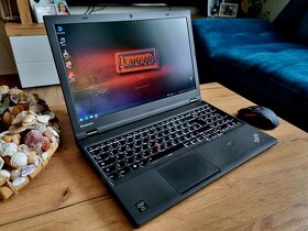 Výkonné LENOVO T540 - 15.6" - W10 - SSD - i5 - 16GB RAM - 2