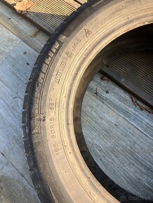 ‘Michelin zimne pneu 185/60 R15 - 2