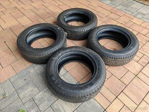 Goodyear 215/65 R16 letne - 2